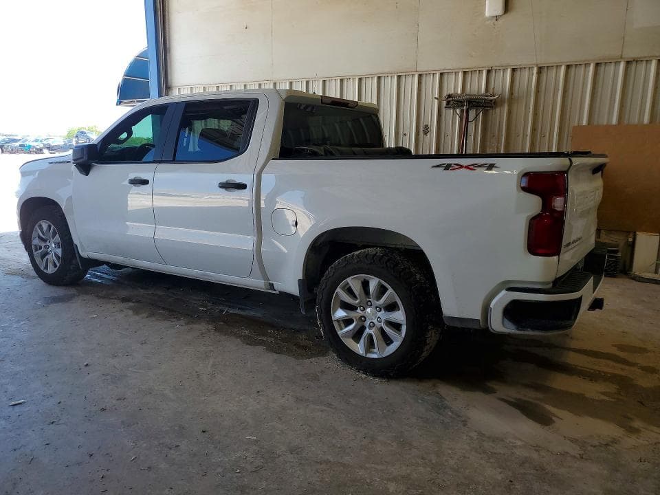 2020 CHEVROLET SILVERADO K1500 CUSTOM 2