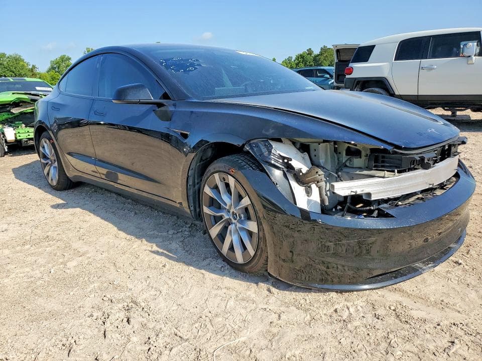 2025 TESLA MODEL 3 4
