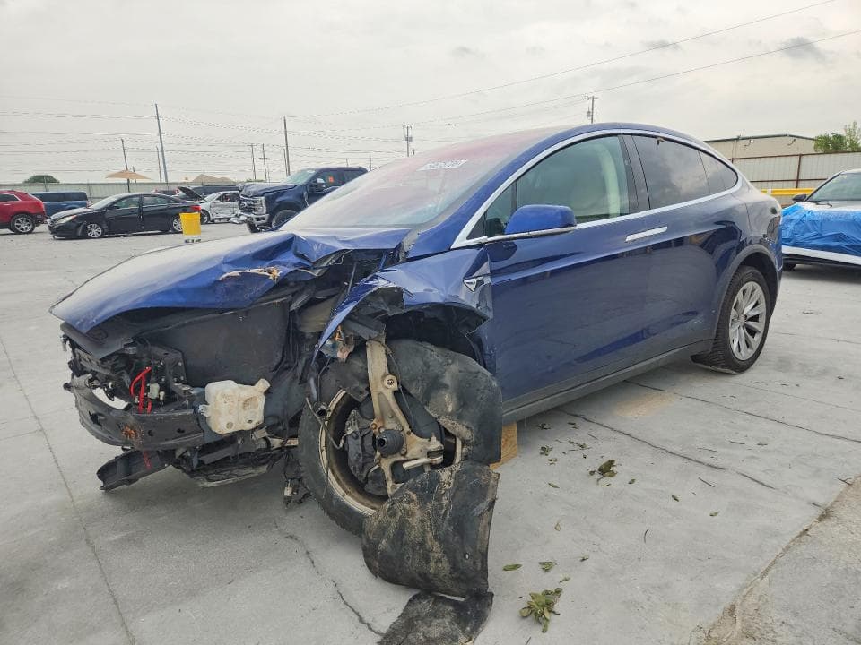 2017 TESLA MODEL X 1