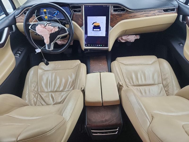 2017 TESLA MODEL X 8