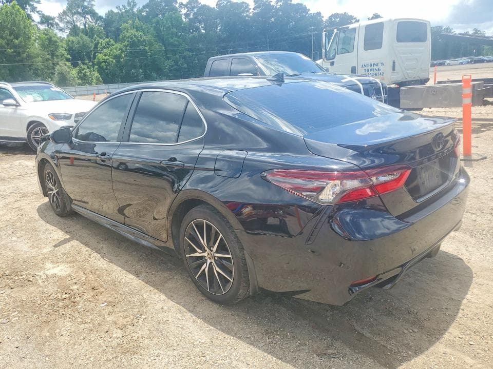 2023 TOYOTA CAMRY SE 2