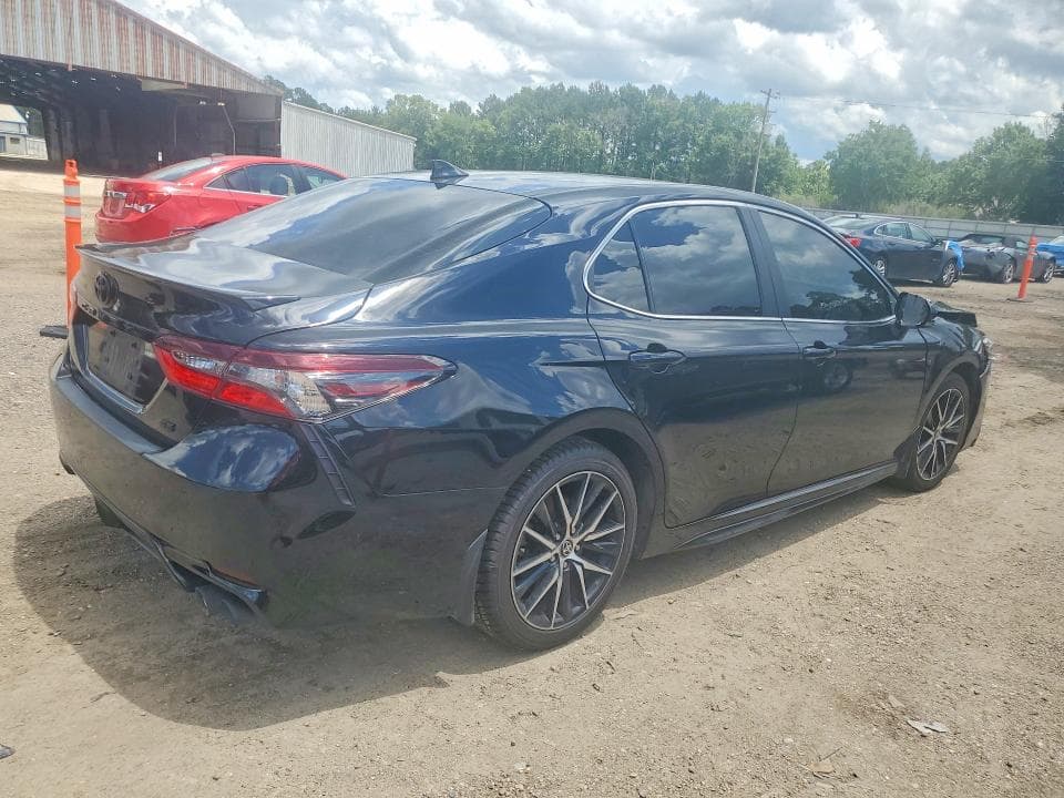2023 TOYOTA CAMRY SE 3