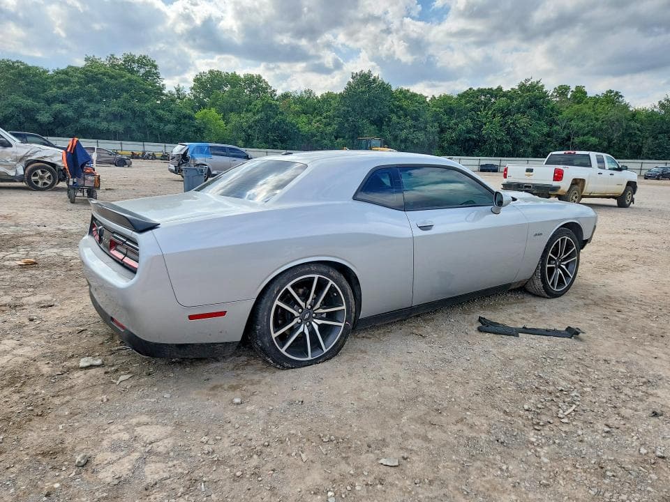 2023 DODGE CHALLENGER R 3