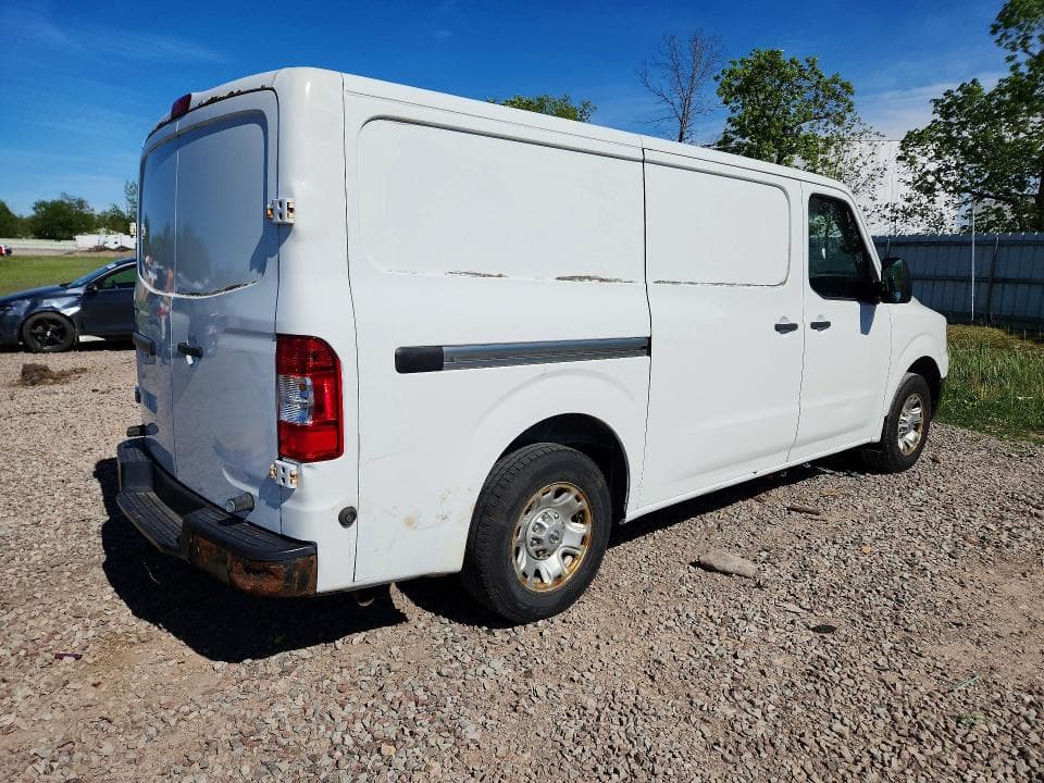 2017 NISSAN NV 2500 HD SV 2500 HD SV 4