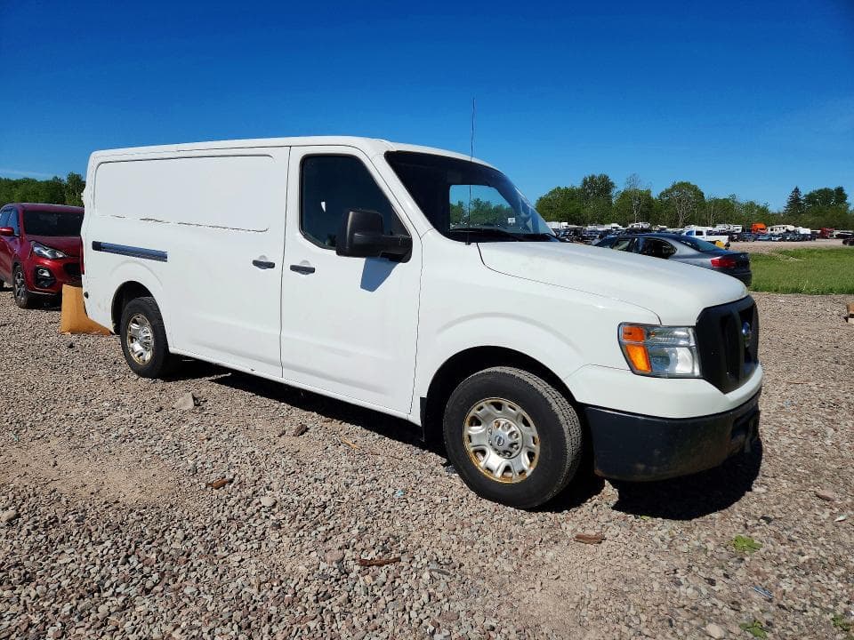 2017 NISSAN NV 2500 HD SV 2500 HD SV 5