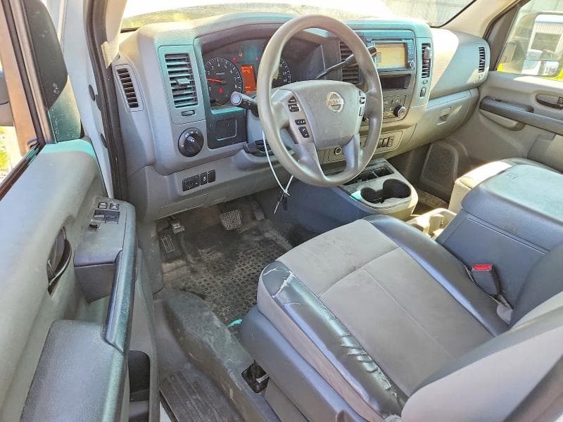 2017 NISSAN NV 2500 HD SV 2500 HD SV 9