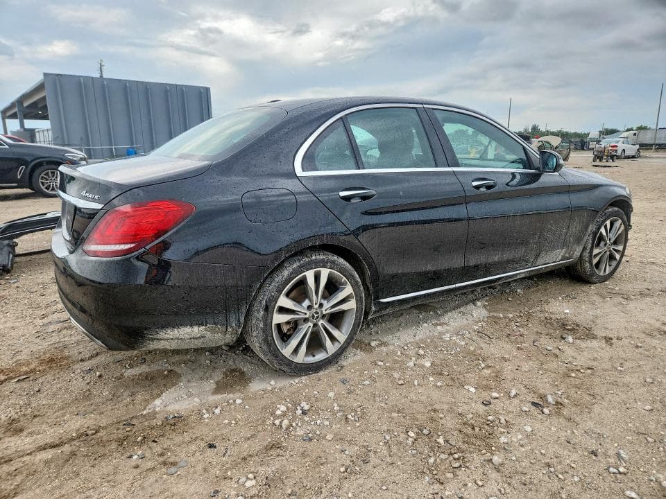 2019 MERCEDES-BENZ C 300 4MATIC 3