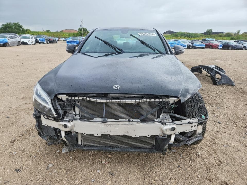 2019 MERCEDES-BENZ C 300 4MATIC 5