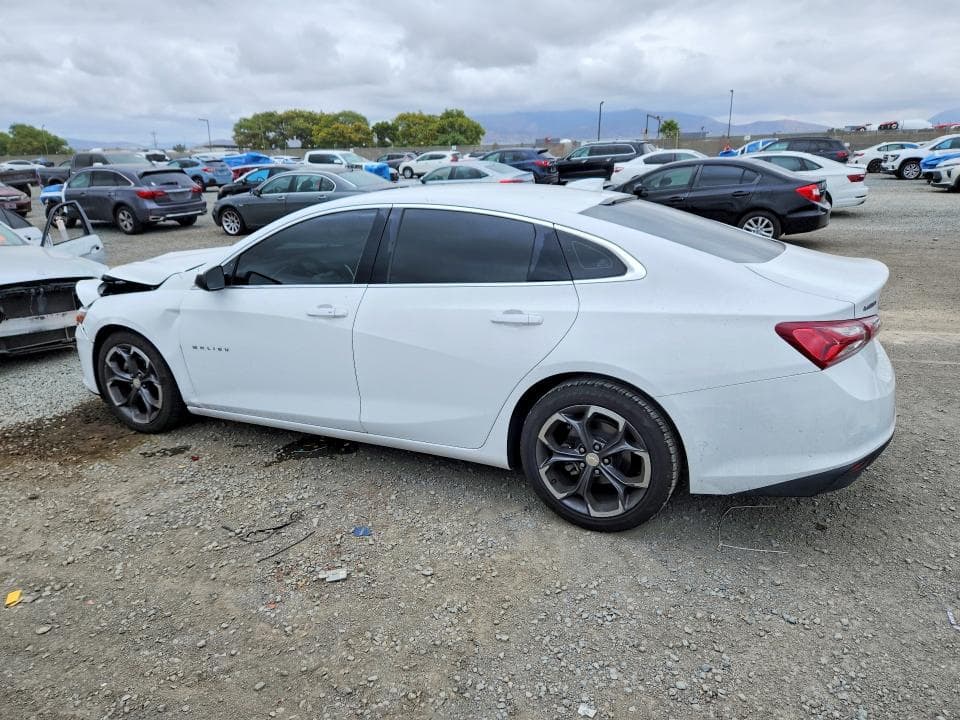 2021 CHEVROLET MALIBU LT 2