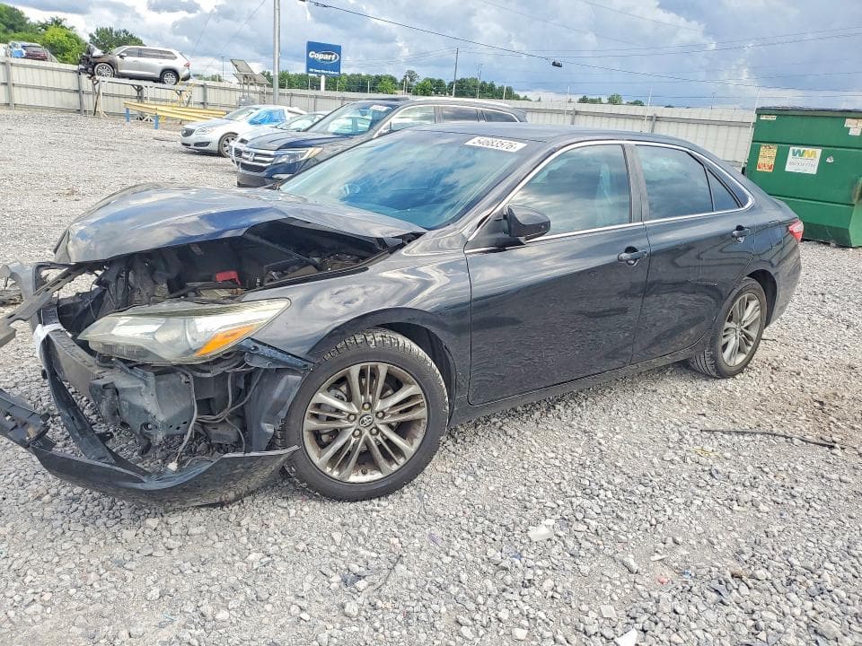 2017 TOYOTA CAMRY SE - 1