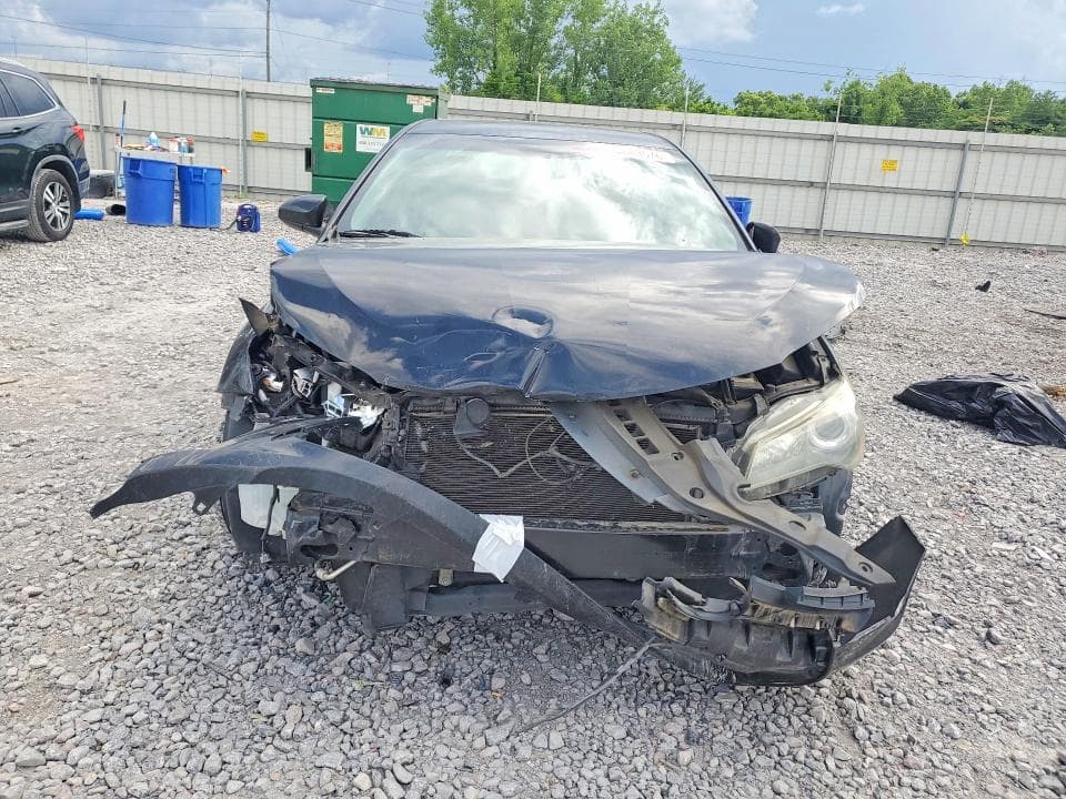 2017 TOYOTA CAMRY SE 5