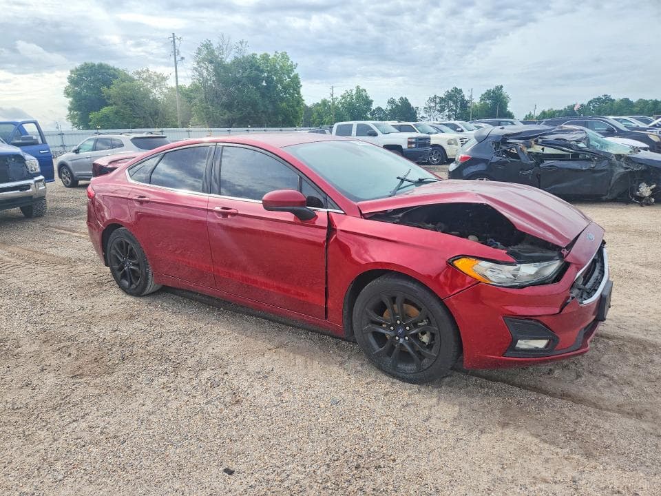 2019 FORD FUSION 4