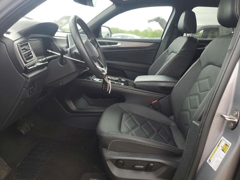2024 VOLKSWAGEN ATLAS CROSS SPORT SE SE 7