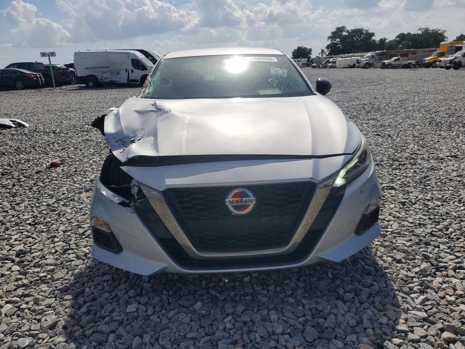 2020 NISSAN ALTIMA SR 5