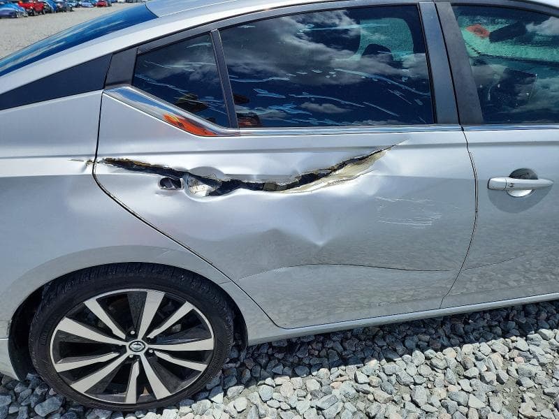 2020 NISSAN ALTIMA SR 10