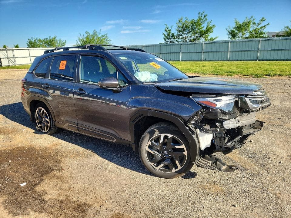 2025 SUBARU FORESTER LIMITED 4