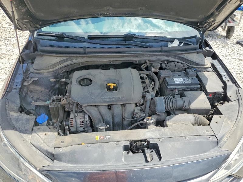 2020 HYUNDAI ELANTRA SEL 11