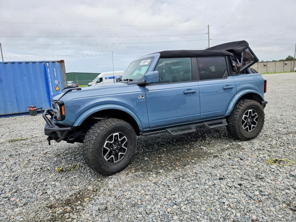2024 FORD BRONCO OUTER BANKS - 1