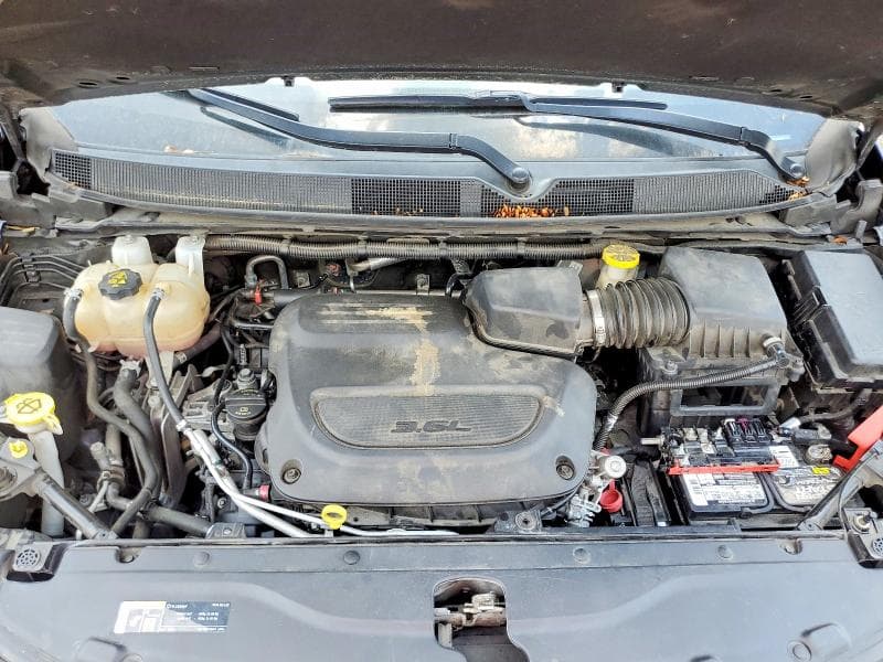 2020 CHRYSLER VOYAGER LXI 12