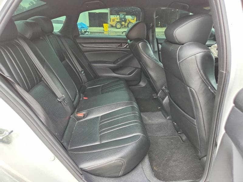 2021 HONDA ACCORD 10