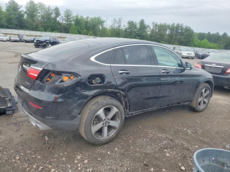 2019 MERCEDES-BENZ GLC COUPE 300 4MATIC 3