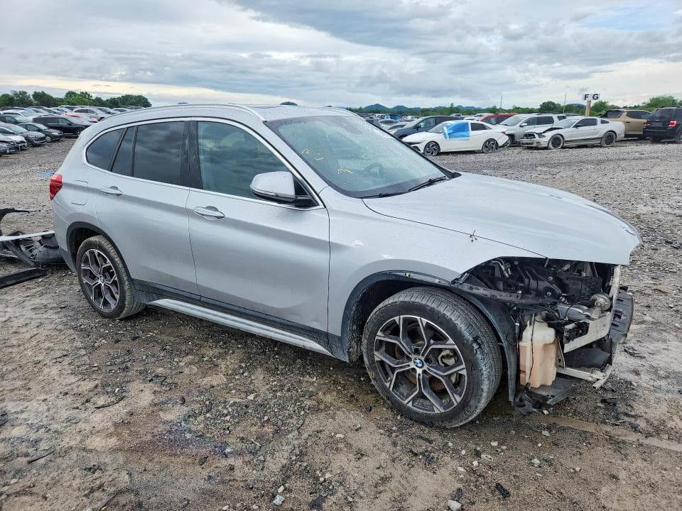 2021 BMW X1 XDRIVE28I 4