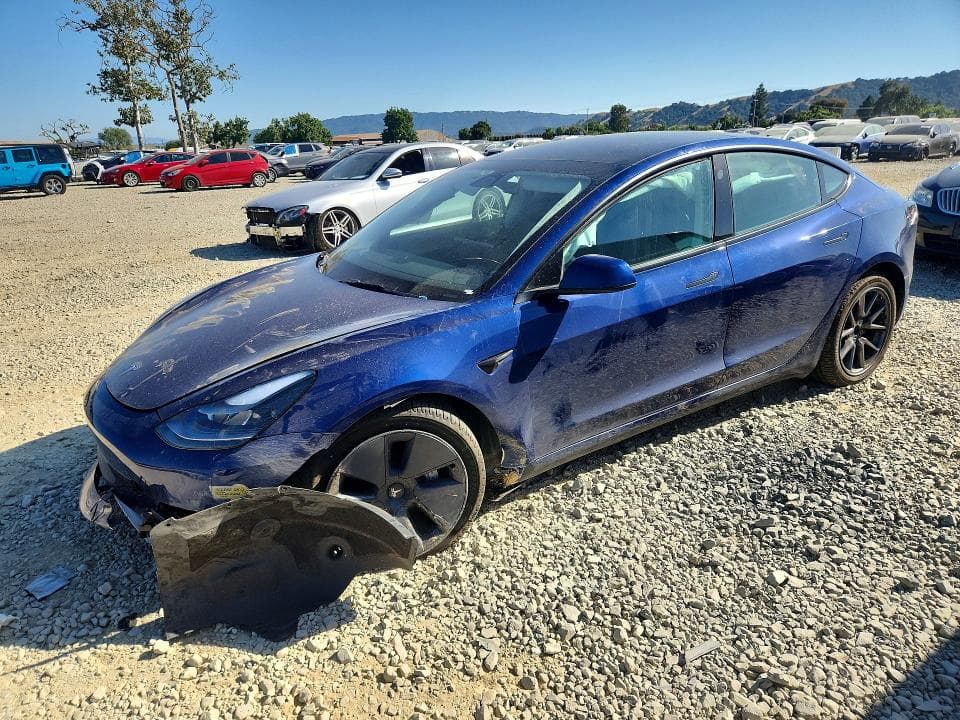 2022 TESLA MODEL 3 1