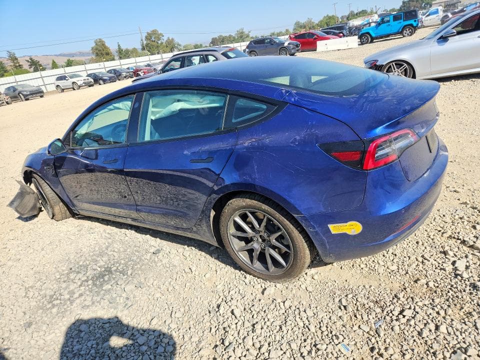 2022 TESLA MODEL 3 2