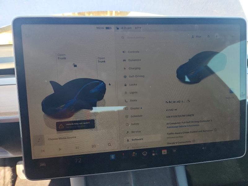2022 TESLA MODEL 3 9