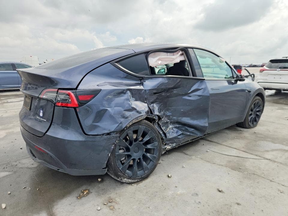 2020 TESLA MODEL Y 3