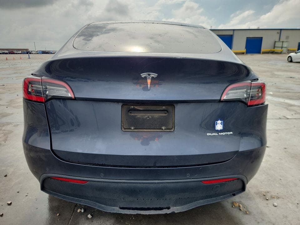 2020 TESLA MODEL Y 6
