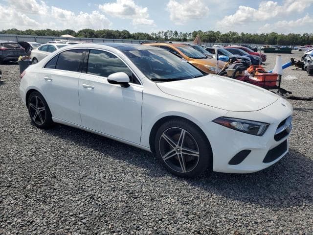 2019 MERCEDES-BENZ A 220 4