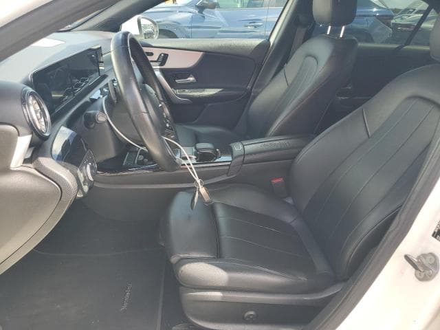 2019 MERCEDES-BENZ A 220 7