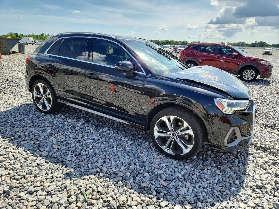 2020 AUDI Q3 PREMIUM PLUS S-LINE 4