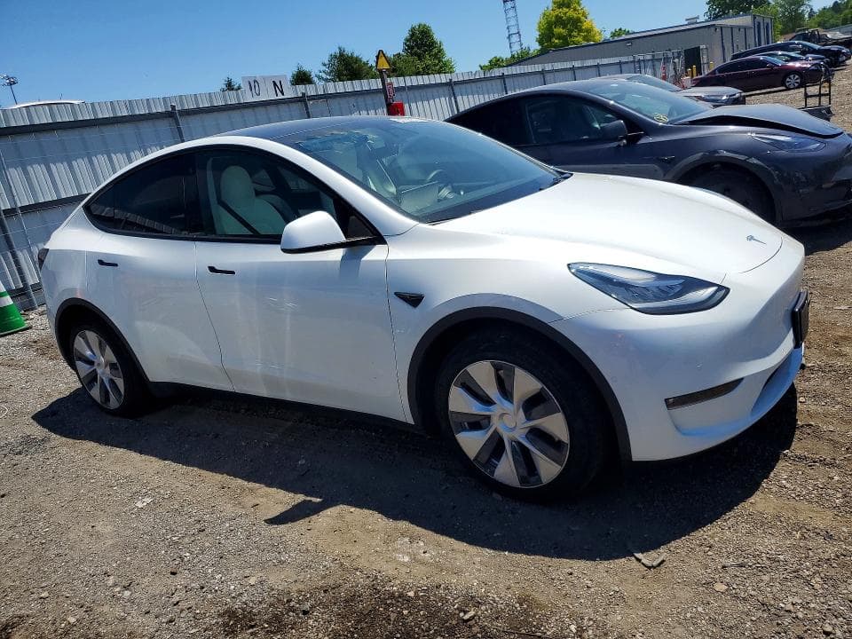 2021 TESLA MODEL Y 4