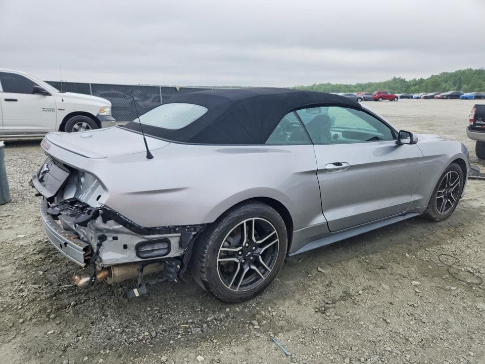 2020 FORD MUSTANG 3
