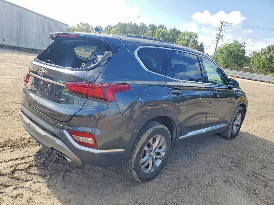 2020 HYUNDAI SANTA FE SEL 3