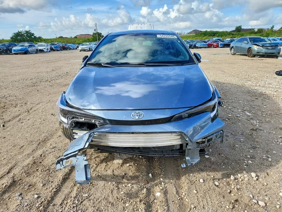 2025 TOYOTA COROLLA SE 5