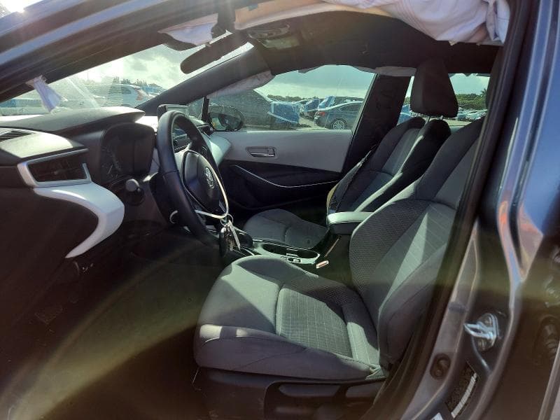 2025 TOYOTA COROLLA SE 7