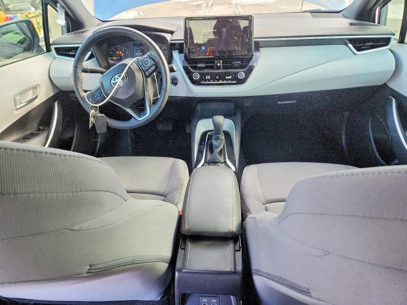 2025 TOYOTA COROLLA SE 8