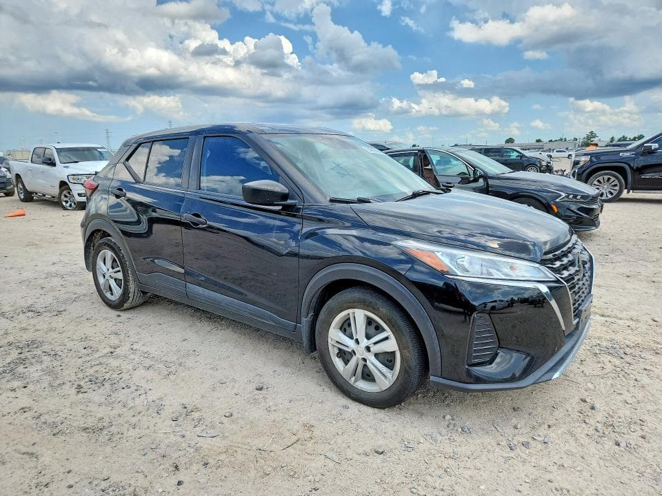 2021 NISSAN KICKS S S 4