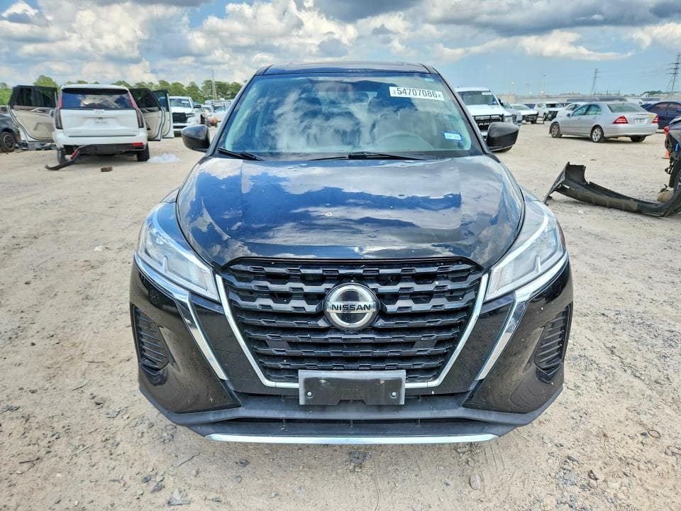 2021 NISSAN KICKS S S 5