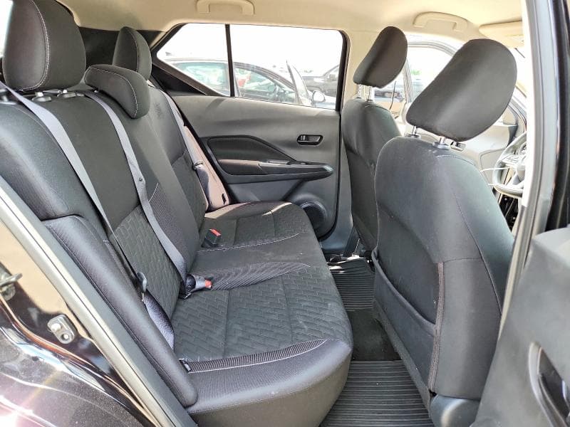 2021 NISSAN KICKS S S 10