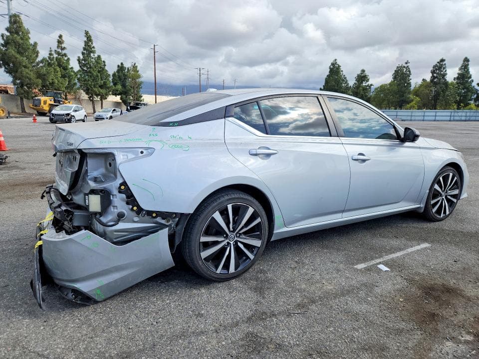 2021 NISSAN ALTIMA SR SR 3