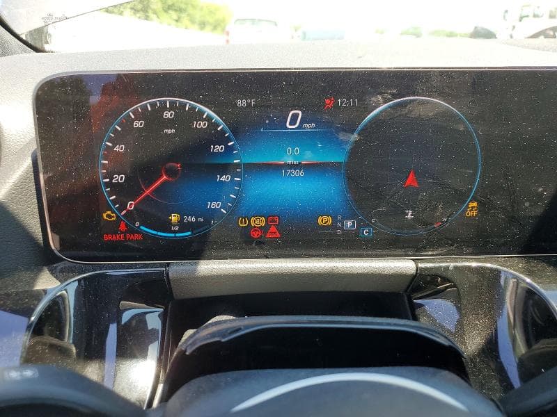 2023 MERCEDES-BENZ GLA 250 4MATIC 250 4MATIC 9