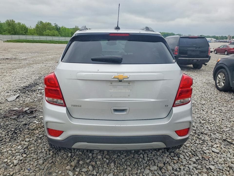 2019 CHEVROLET TRAX 1LT 6