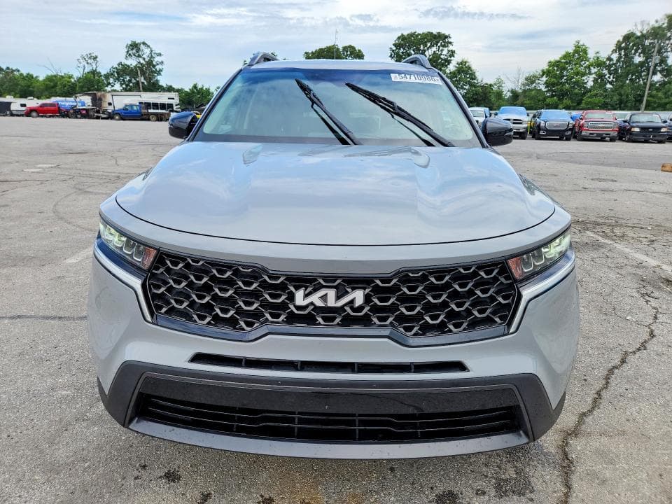2022 KIA SORENTO S 5