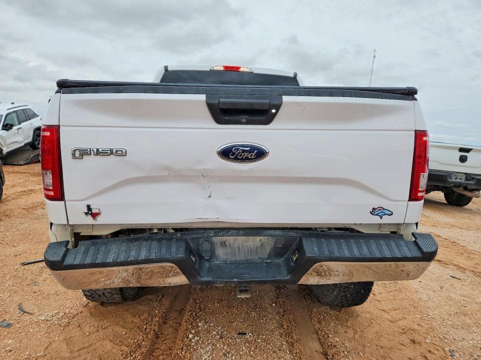 2017 FORD F150 SUPERCREW 6