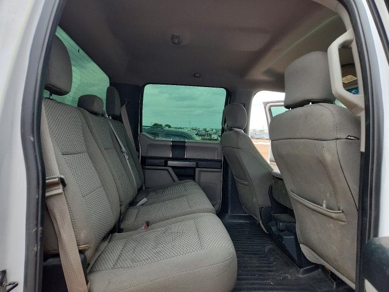 2017 FORD F150 SUPERCREW 10