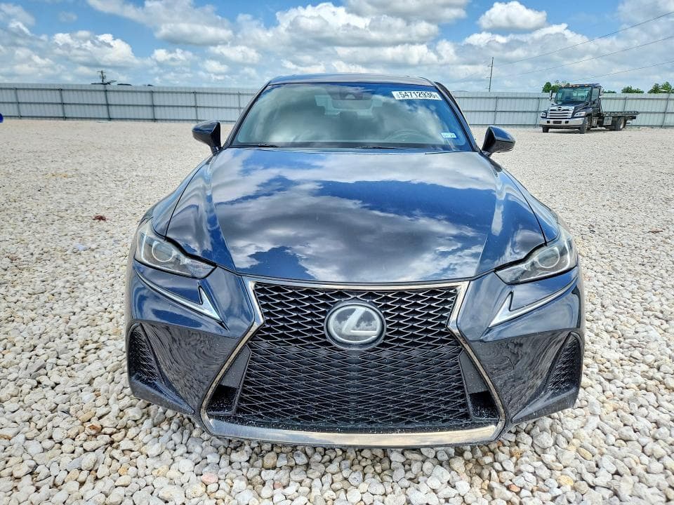 2017 LEXUS IS 300 5